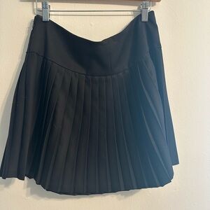 Elegant Black Pleated Skirt